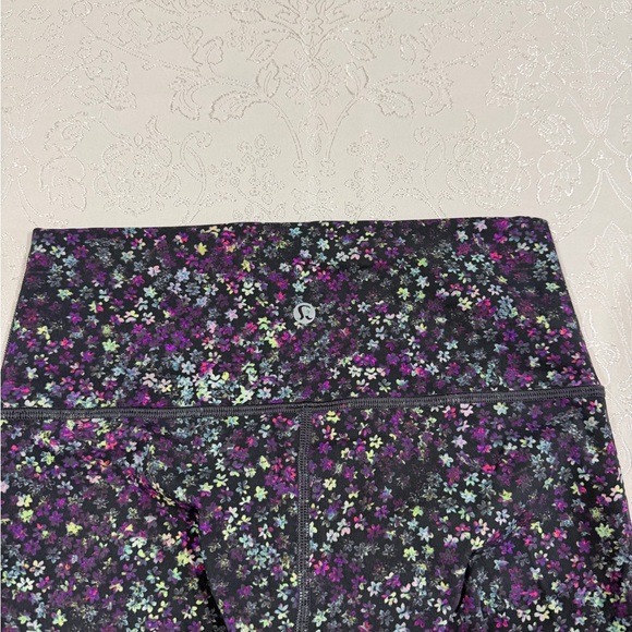 lululemon athletica Pants - Floral Patterned Lululemon leggings